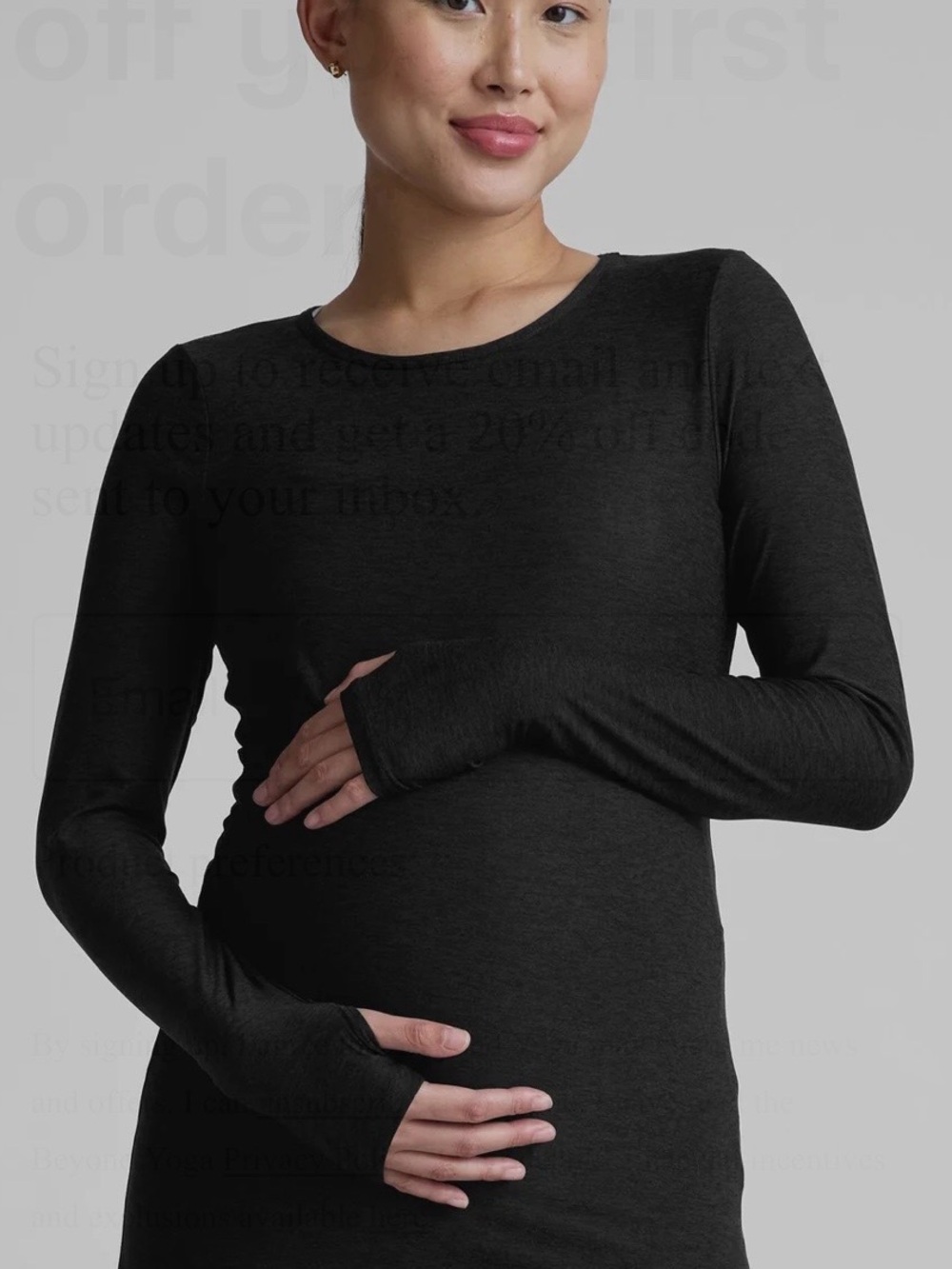 Beyond Yoga Featherweight Count on Me Long-Sleeve Maternity Tee